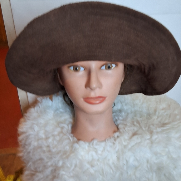 Vintage 70's Style Brown Suede Western Style Fringe Hat O/S Festival Boho - Picture 11 of 13
